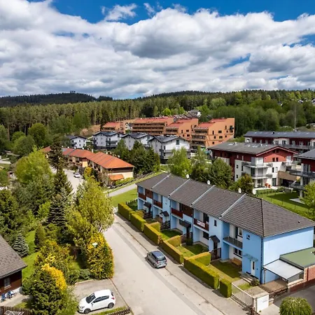 House - Blue Antik 102 Lipno